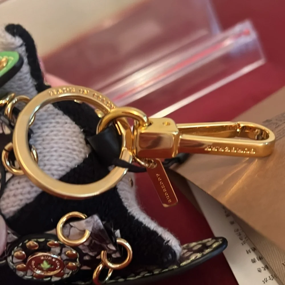 Burberry Black and Cream Mavis Owl Creature bag charm / key chain - Picture 9 of 10